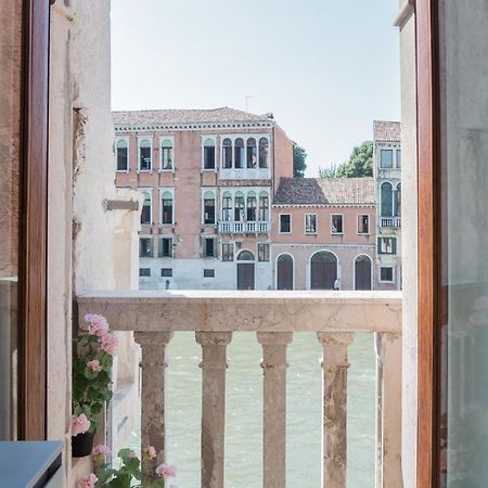 Palace Canal View By Wonderful Italy البندقية المظهر الخارجي الصورة