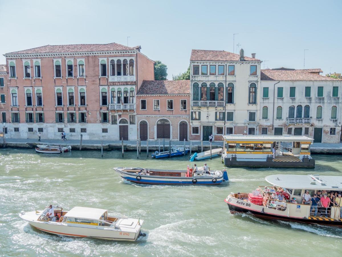 Palace Canal View By Wonderful Italy البندقية المظهر الخارجي الصورة